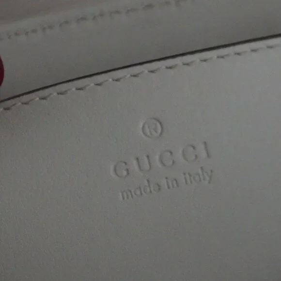 New Gucci GG Ivory Marmont Chevron Matelasse Silver Chain Shoulder Bag - Picture 11 of 13